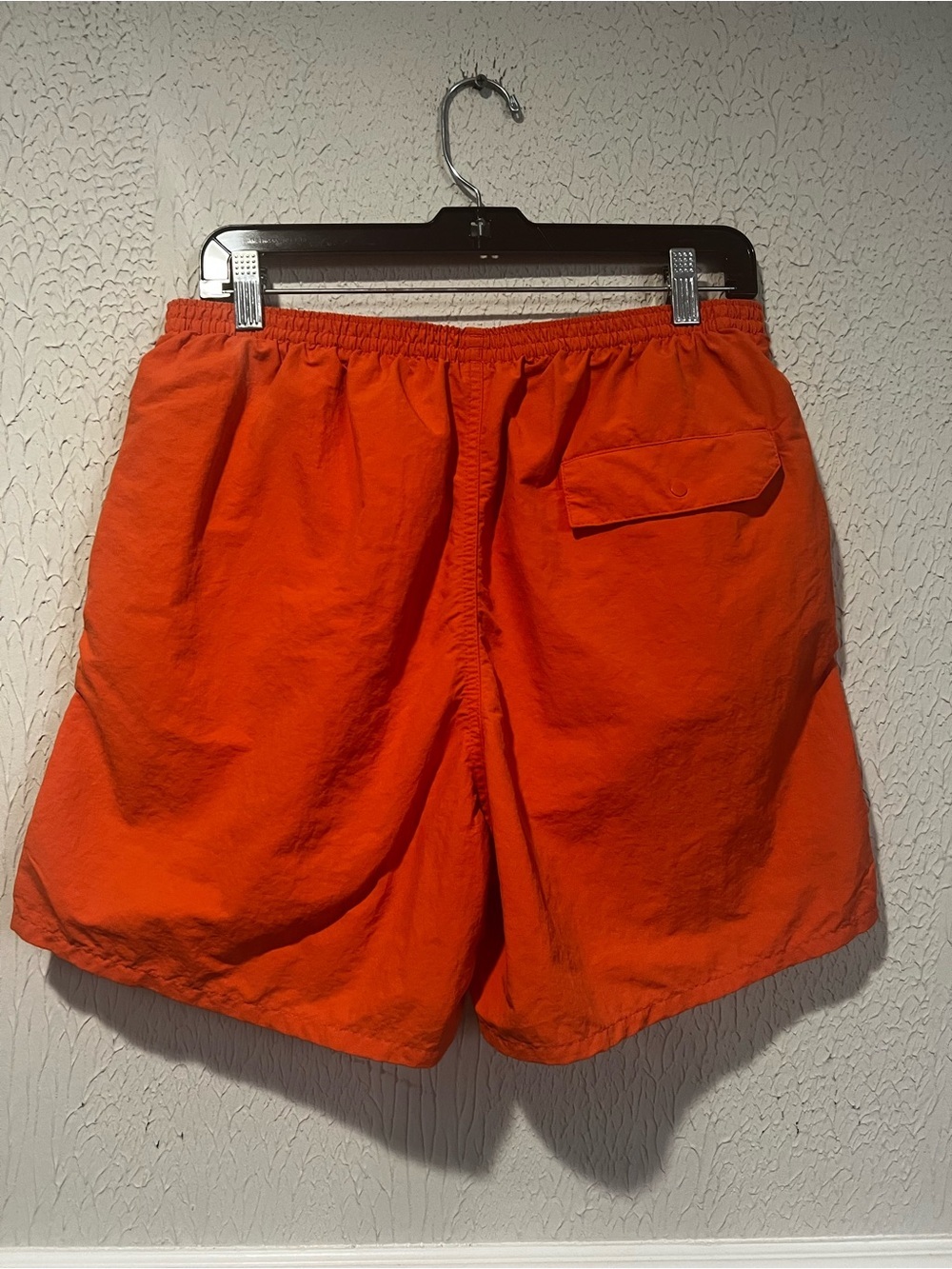 Patagonia Orange Baggies shorts size medium - Picture 8 of 11